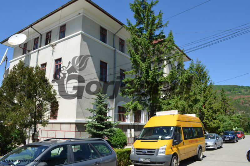 Post vacant de educator la Sadu