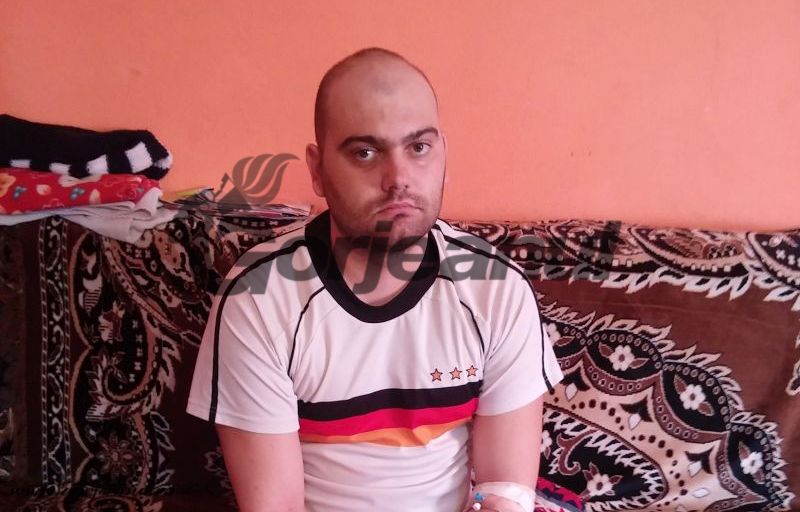 Are nevoie de 12.000 euro pentru o operație urgentă