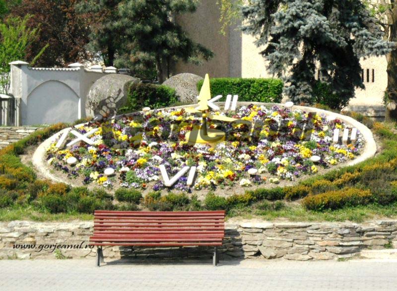 Trecerea la ora de vară ne dă viaţa peste cap