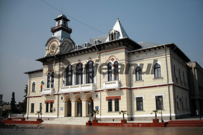 Noii parlamentari și-au împărțit birourile din Prefectură