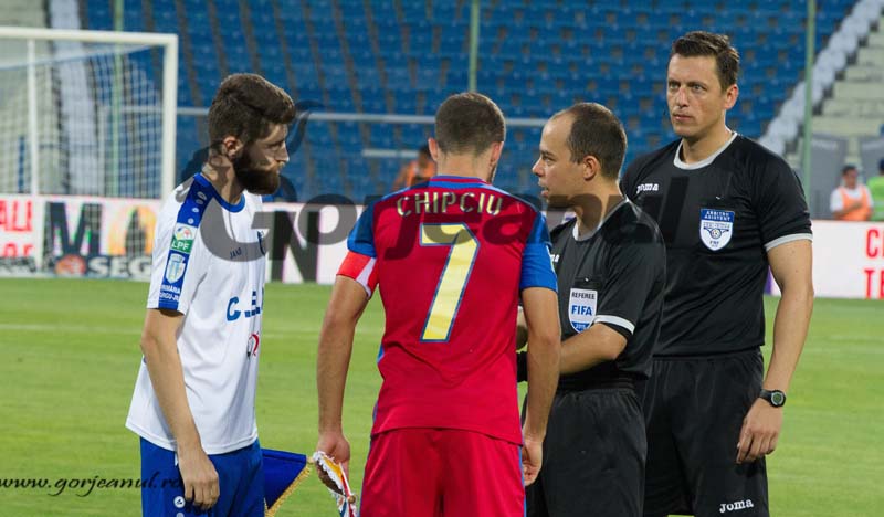 Vor un arbitru cu experiență