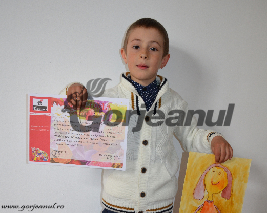 Câștigătorii concursului ”MAMA mea, MINUNEA mea” și-au ridicat premiile