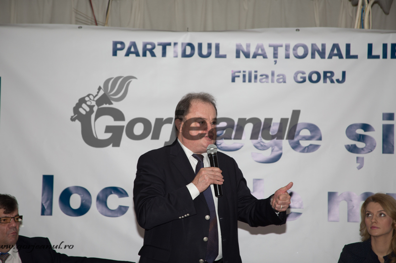 Blaga, convins că sediul CEO nu se va muta de la Târgu-Jiu