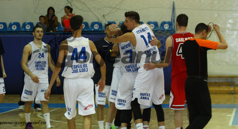 Energia a strâns din dinți și a mușcat din „câini” – Victorie cu inima