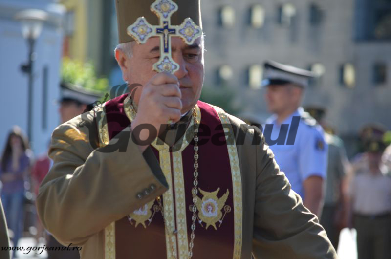 Consistoriul Eparhial l-a caterisit pe preotul Garnizoanei Târgu-Jiu, inculpatul Belgiu vrea să-i ia locul