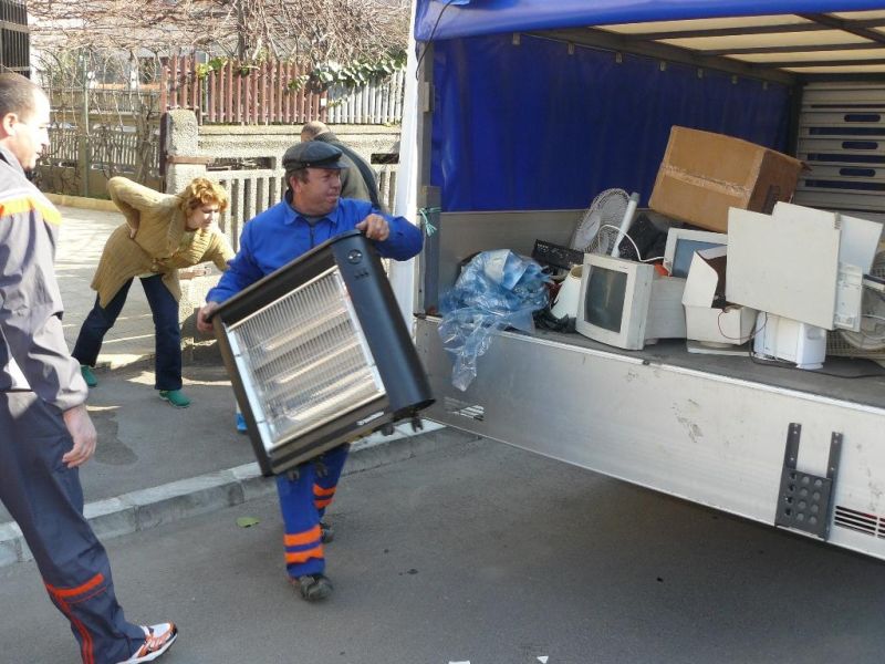 Acţiune RoRec în comuna Stăneşti