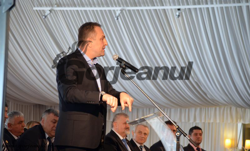 Foștii pesediști Vlaicu și Liviu Andrei se iau la trântă cu pesedistul-șef Cârciumaru