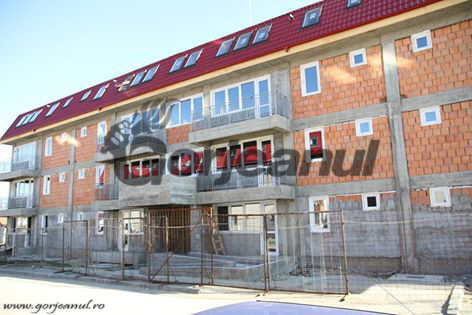 O nouă promisiune de la Primăria Târgu-Jiu: Locuinţele sociale vor fi recepţionate şi repartizate luna viitoare