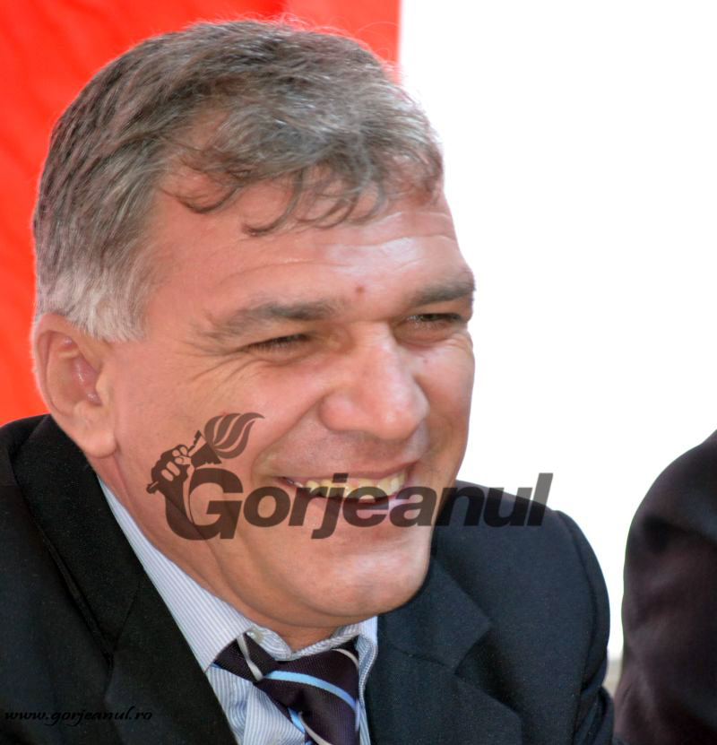 Încă nouă social-democrați, în cursa pentru primărie! Primarul de Cătunele a mutat goarna la PSD