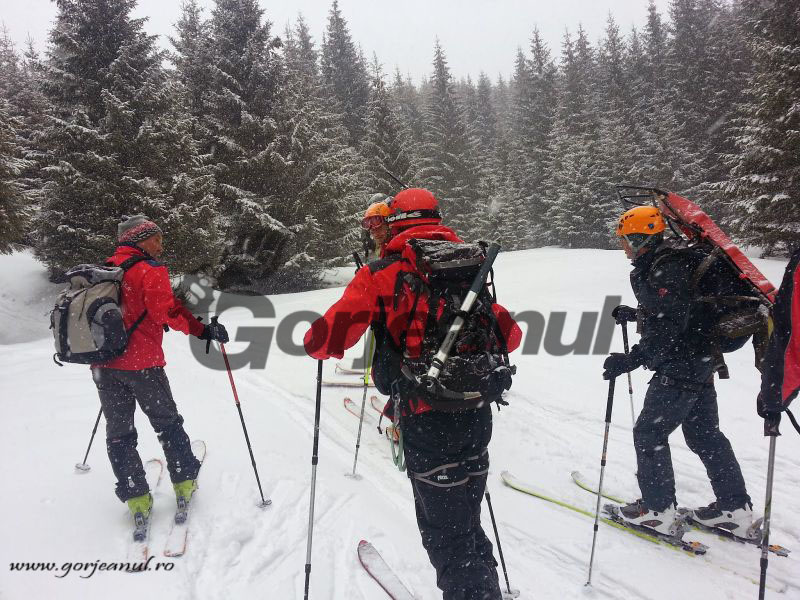 Participare internațională, Trei salvamontiști gorjeni la cursurile Școlii Naționale Salvamont, nivel avansați