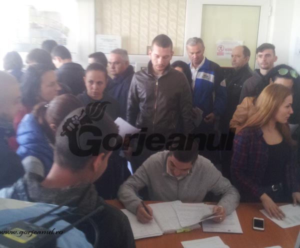 Număr record de înscrieri la Poliție