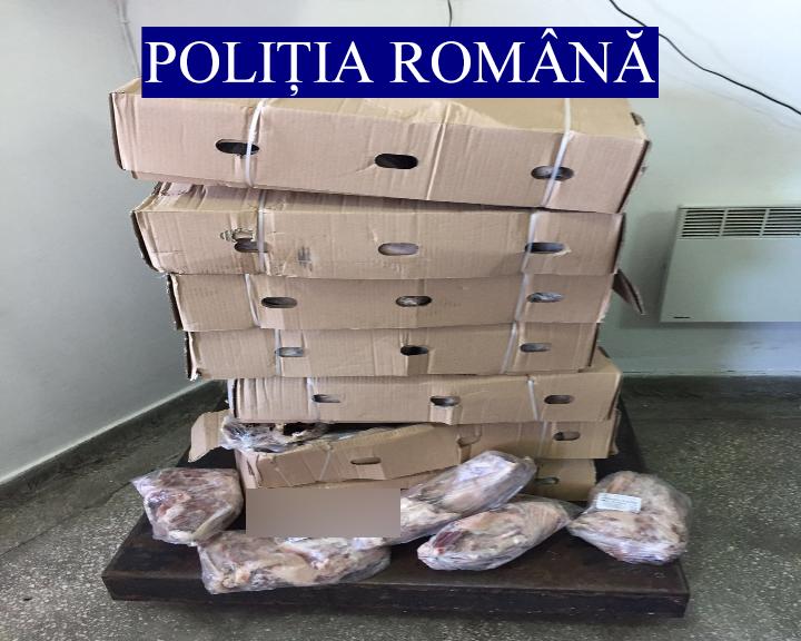 Zeci de kilograme de carne expirată, confiscate la Târgu-Jiu