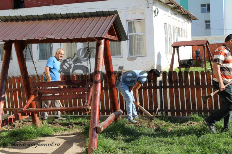 Spațiu verde amenajat pentru copiii cu dizabilități