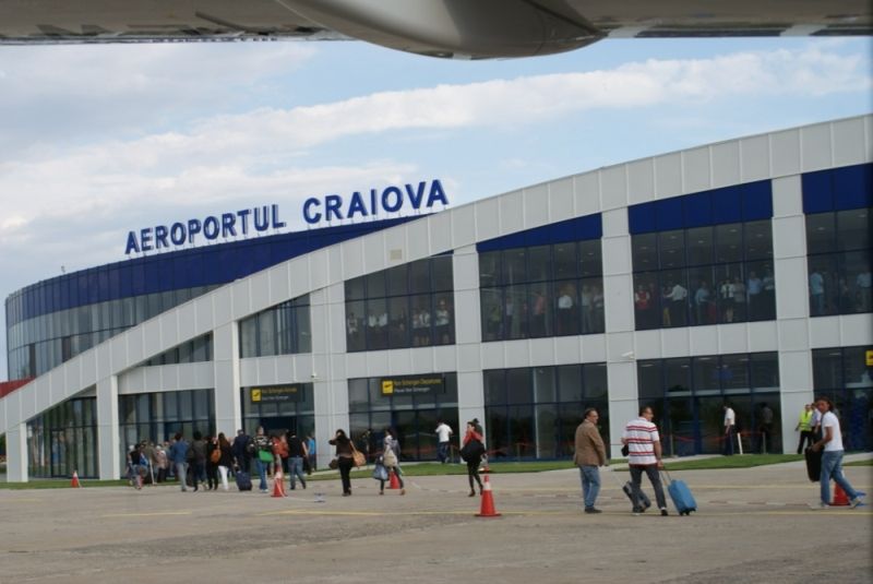 Târgujian condamnat pentru omor deosebit de grav, prins pe aeroport