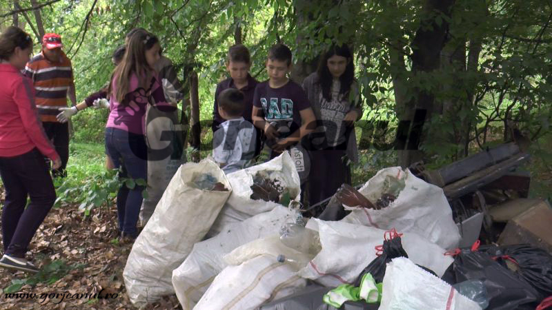 Gorjul, curăţat de deşeuri pe 24 septembrie