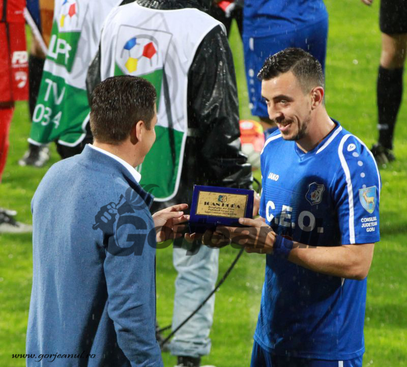 Hora, premiat de conducerea Pandurilor