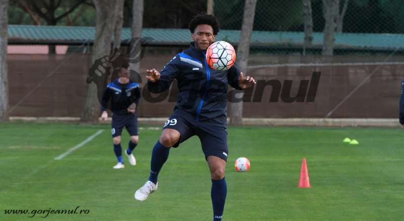 Party-ul i-a scos din lot