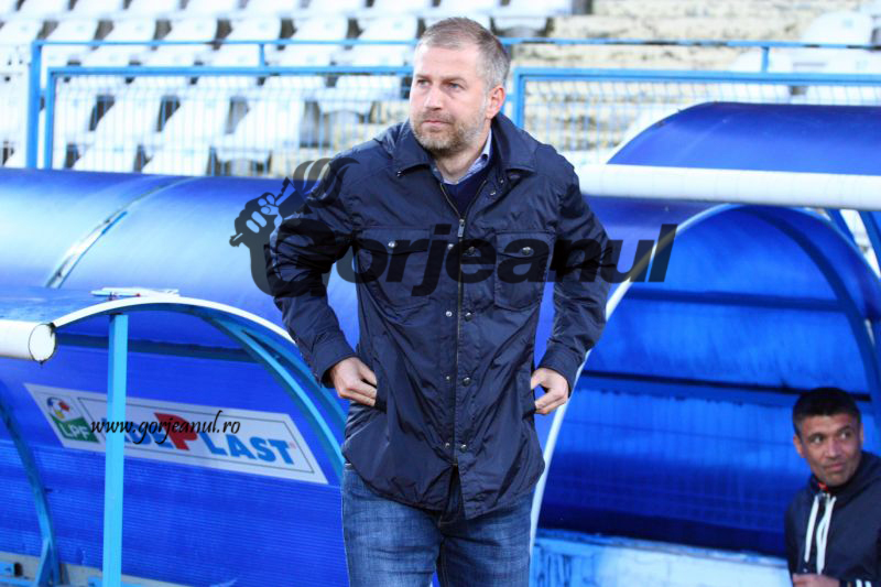 Edi Iordănescu, între Pandurii și CS U Craiova