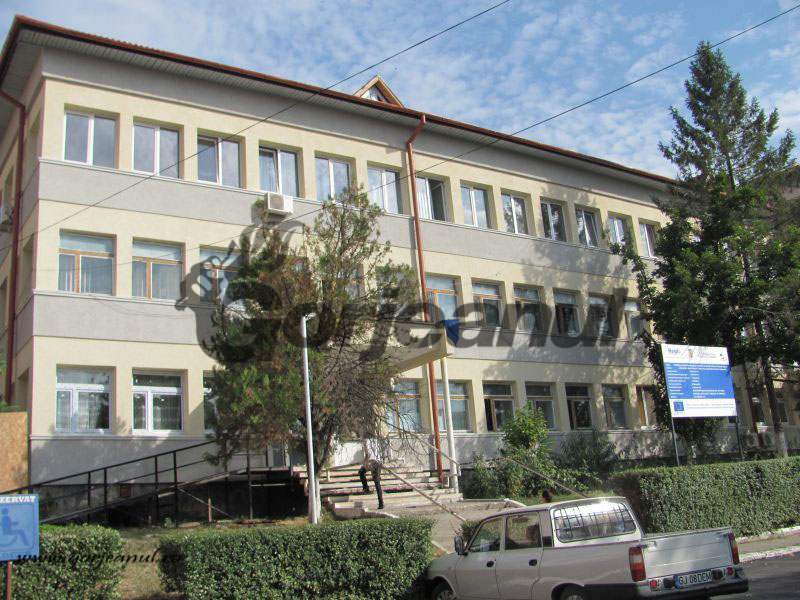 Din 40 de înscrişi, Doar doi candidaţi au promovat proba scrisă pentru postul de registrator la SJU