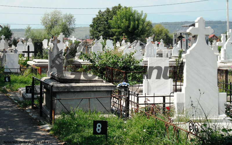 Înhumaţi gratuit de municipalitate