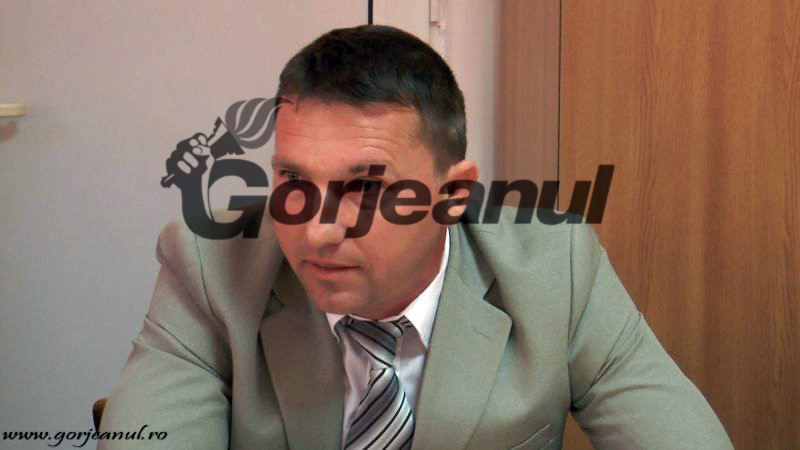 Primarul Birău a demisionat din funcția de director de școală