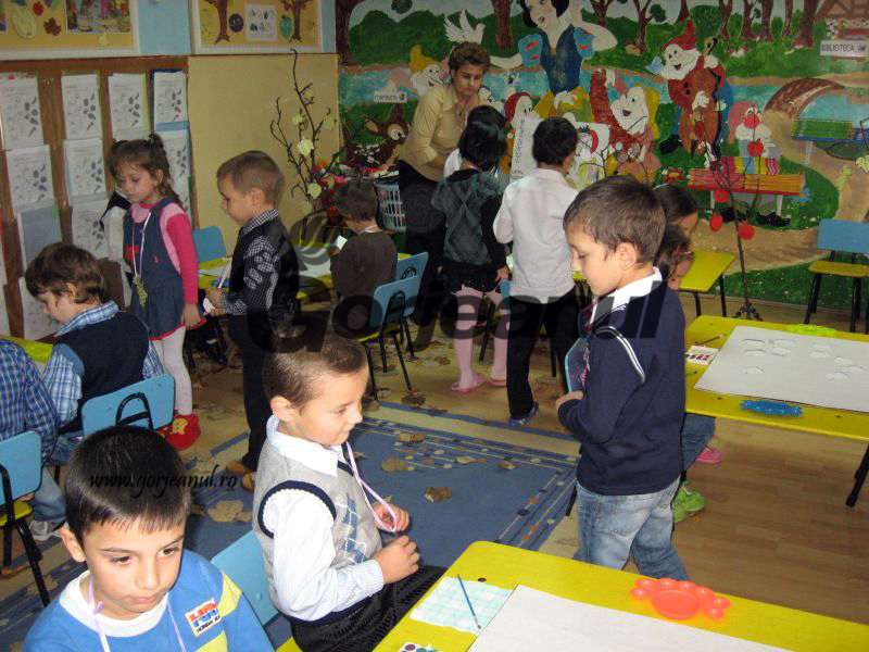 Au început înscrierile la grădiniță