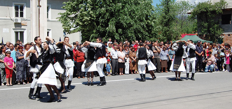 urcatul-oilor-la-munte-novaci