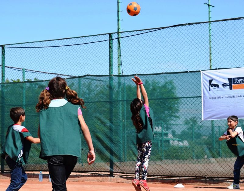 De 1 iunie, 128 copii din Gorj, Dolj și Olt au jucat fair-play și au câștigat incluziv