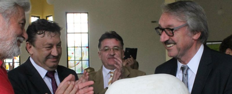 Educaţia…şi Lecţia de viaţă – “Să nu uităm că întotdeauna, Brâncuși, prin arta sa, ne-a arătat chiar lacrimile suferinței noastre”