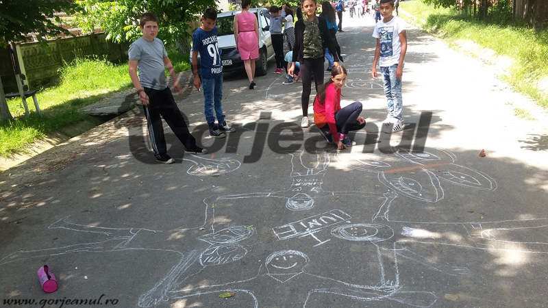 Concursul ”FAMILIA mea, UNIVERSUL meu” și-a desemnat câștigătorii