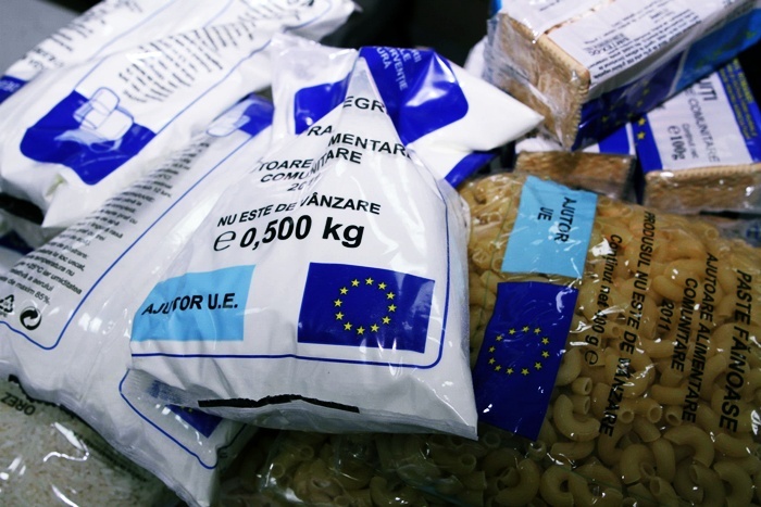 Ajutoarele alimentare de la UE au ajuns la târgujieni