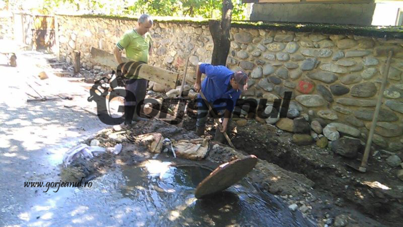 Canalizare de rahat, la propriu și la figurat, în Lelești