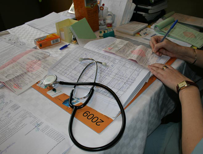 Concediile medicale ale şomerilor gorjeni au depăşit 300.000 de lei