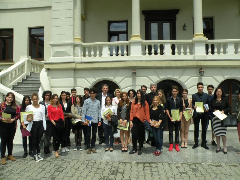 Mențiuni pentru doi elevi gorjeni la concursul ”Sfântul Ioan Gură de Aur”