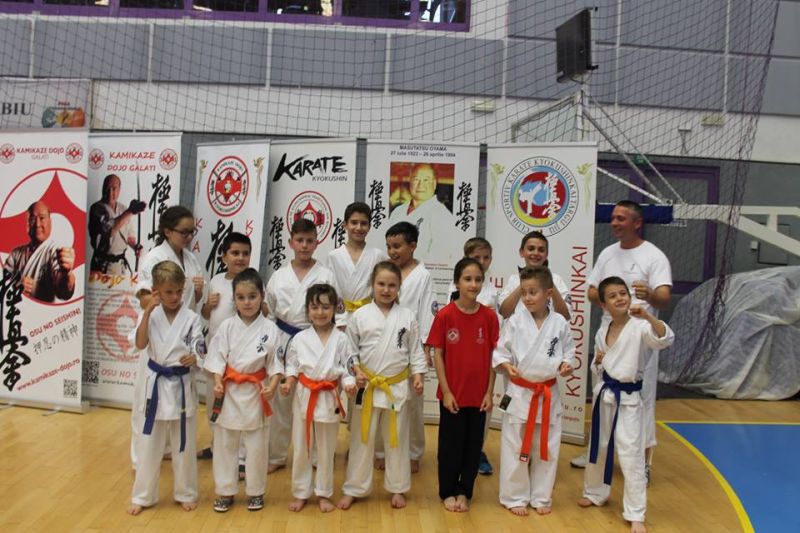 Sportivii C.S. Karate Kyokushinkai Târgu-Jiu, medaliați la Campionatul European