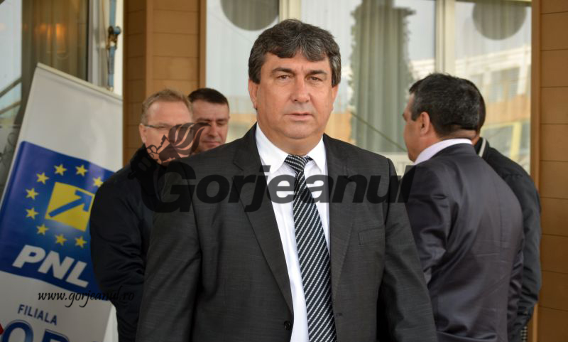 Lupulescu, între cuvântul dat și nesimțire: Demisia din Consiliul Local și promovarea lui Vulpe ori mandatul de ales