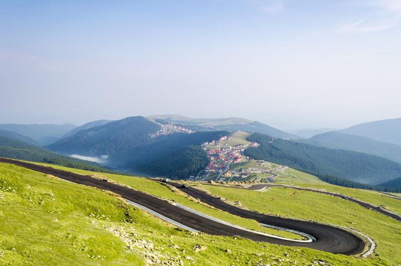 Transalpina, aproape deszăpezită