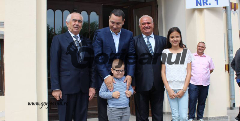 Ponta a venit la Târgu-Jiu ca să voteze Florin Cârciumaru și Ion Călinoiu