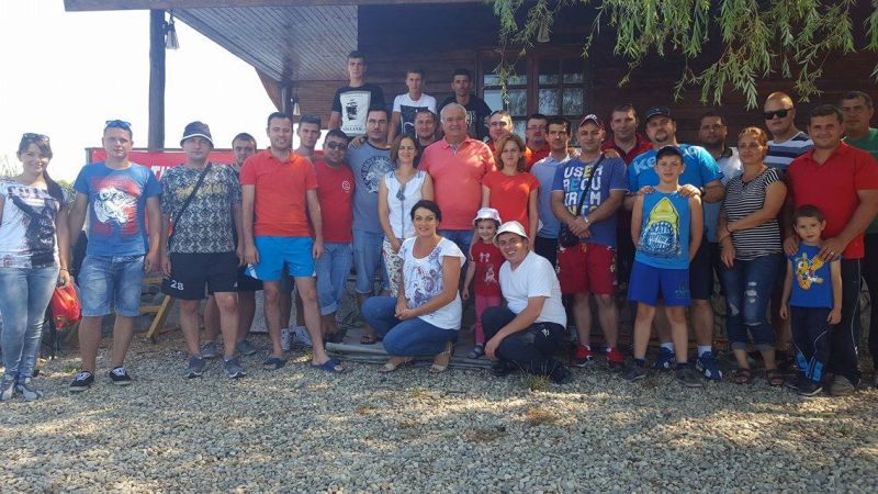 Tinerii social-democrați, buni și la pescuit