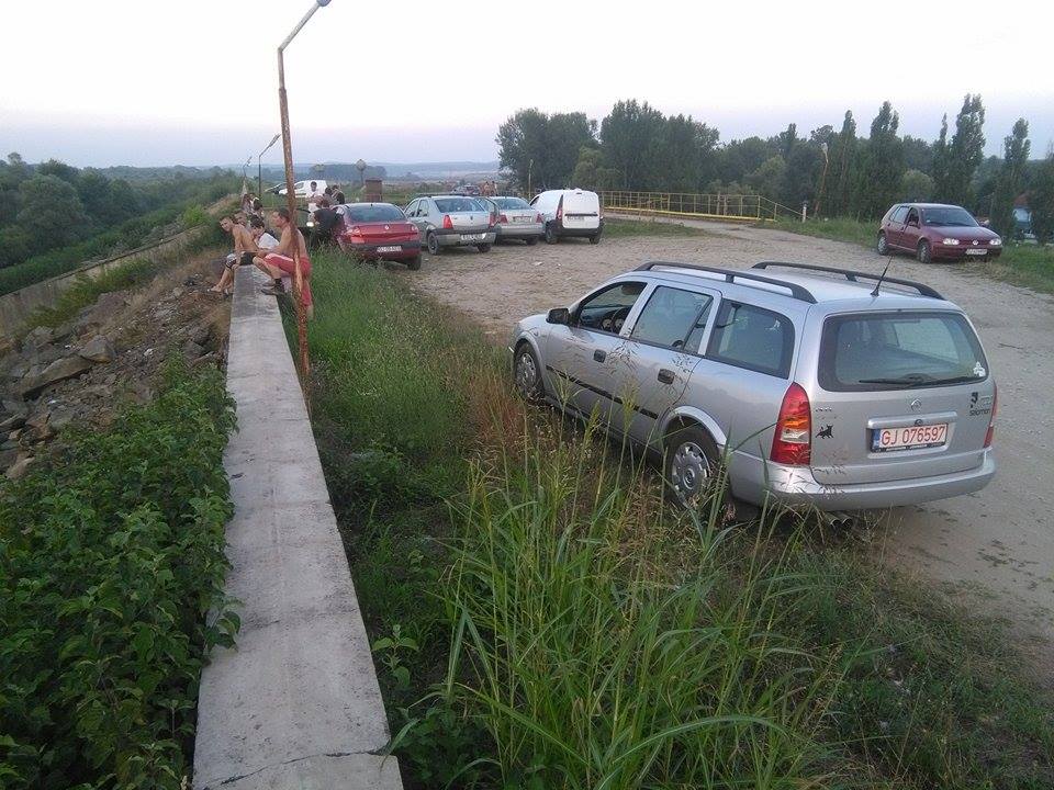 13884462_578440759010209_1076161473_n