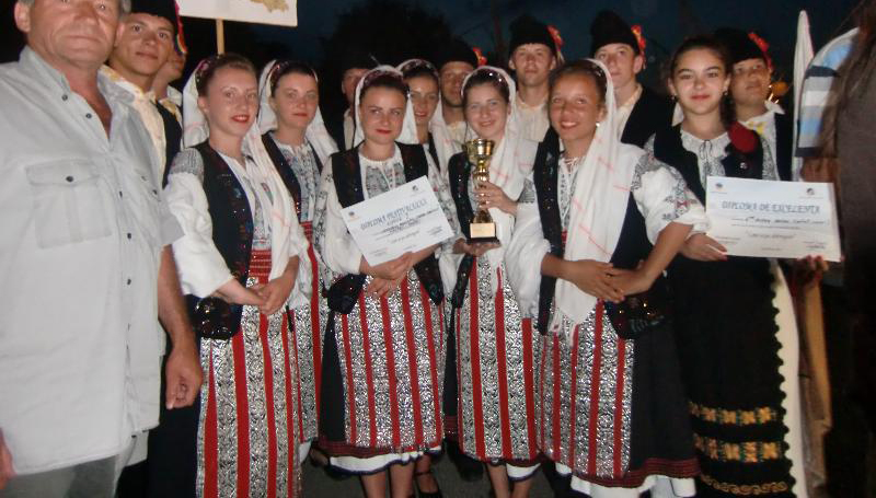 Două mențiuni pentru Gorj la Festivalul ”Ecoul Pietrei Craiului”