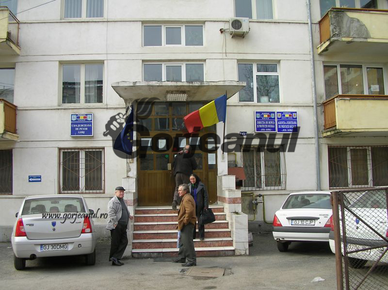 Gorjenii restituie drepturile de pensie încasate necuvenit