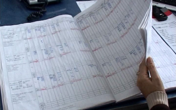 Încep examenele de corigență