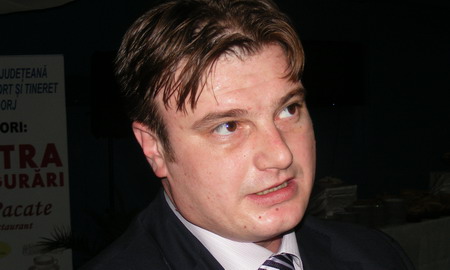 Educaţia…şi Lecţia de viaţă – Dl. prof. univ. dr. Horaţiu Tiberiu Gorun, directorul Direcţiei Judeţene de Sport şi Tineret GORJ: “Primul factor care influențează covârșitor viața tânărului este mediul familial”