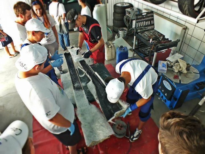 200 de elevi de la școlile profesionale și liceele tehnologice din Gorj, meseriași în Țara lui Andrei