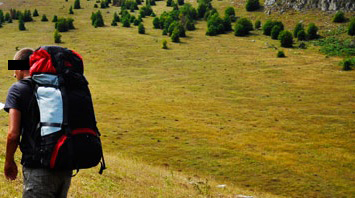 Turist prădat de ciobani la Polovragi