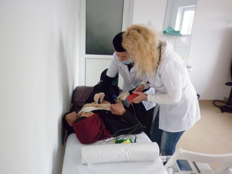 Consultații medicale gratuite pentru comunitățile sărace din Gorj