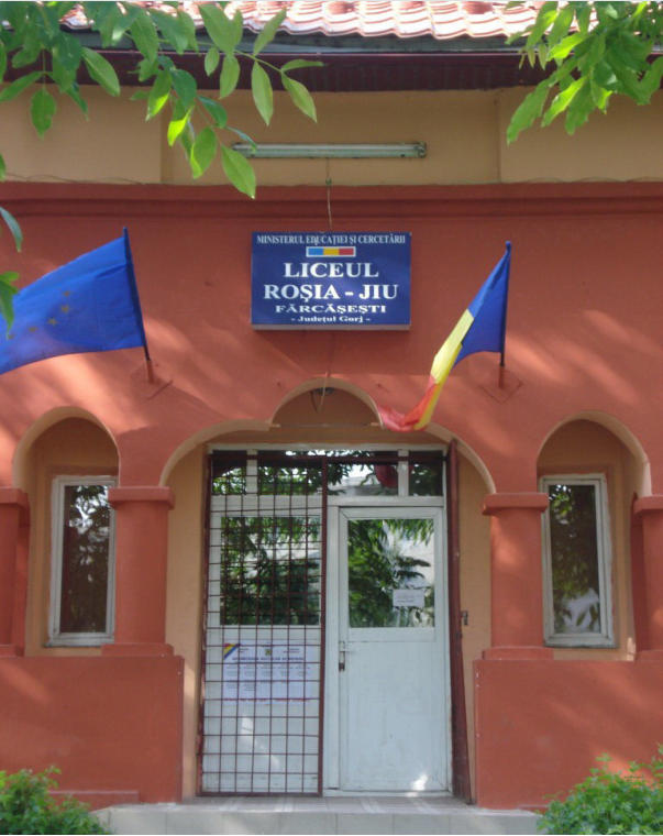 Anveloparea Liceului Tehnologic Roșia Jiu, motiv de dispută în Consiliul Local