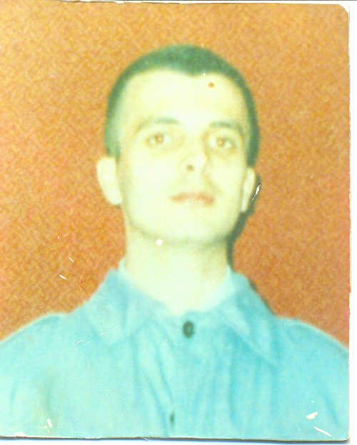 Familia jandarmului ucis într-o discotecă, la Târgu-Jiu