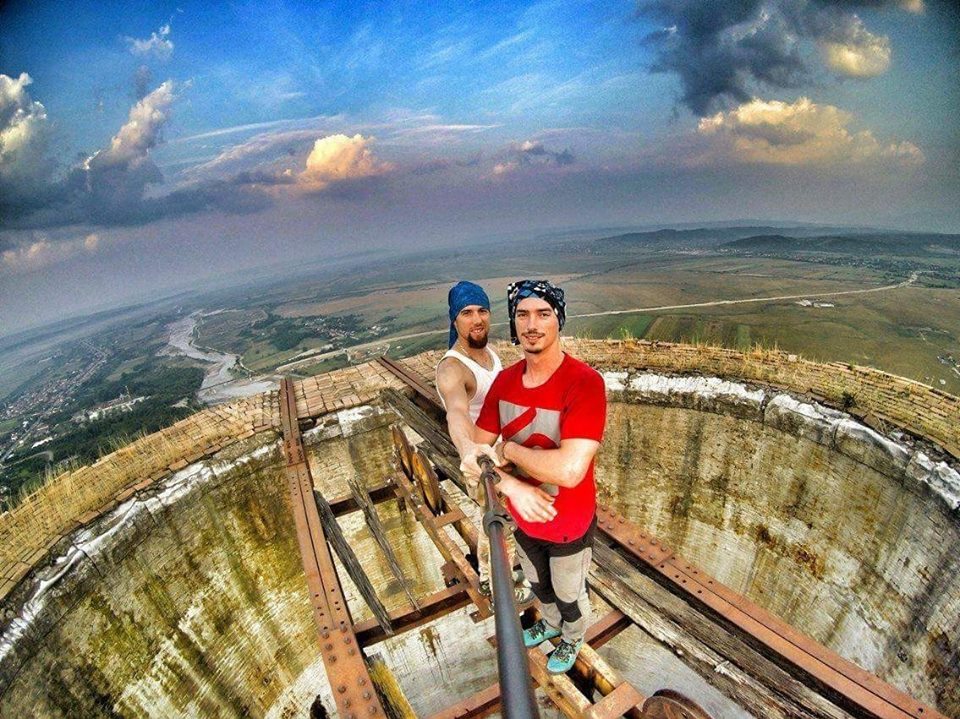 Lovitură pentru ”Spiderman”: Consilierii PNL Gorj cer securizarea turnului de la CET